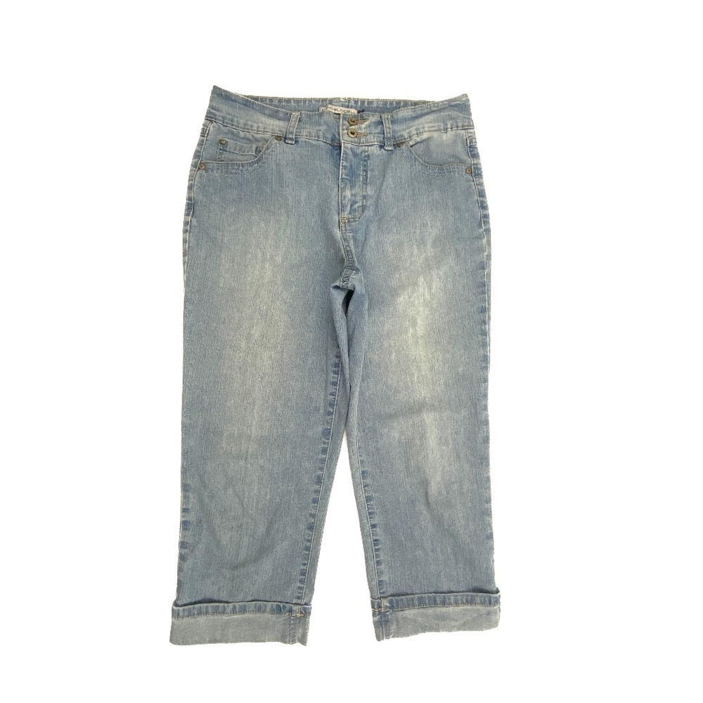 BadolinoBlu Boheme Cuffed Capri Women's size 8‎ Light Wash Blue Denim Jeans